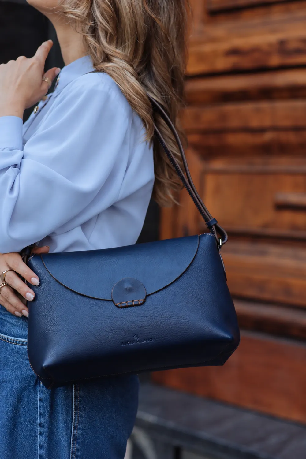 Aigin Milano Icon Borsa Tracolla Pelle Compatta