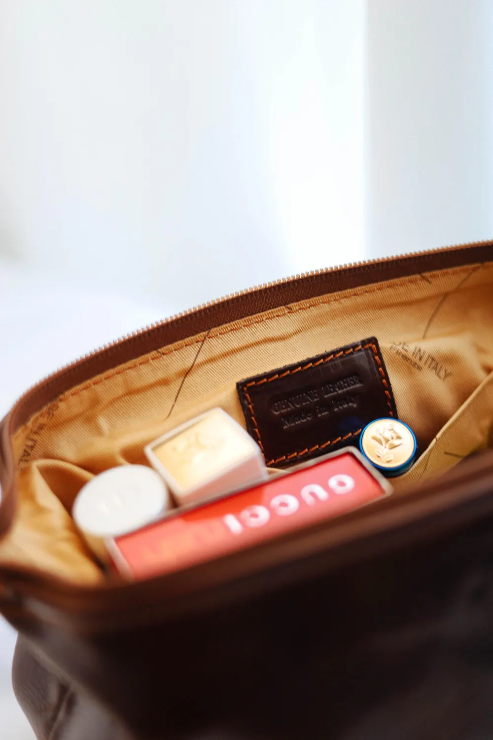 Aigin Milano beauty case viaggio pelle marrone zip