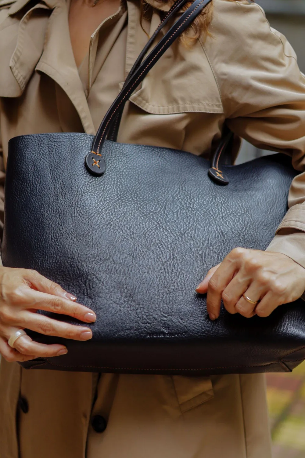 Aigin Milano The Shoulder Bag spalla pelle miele
