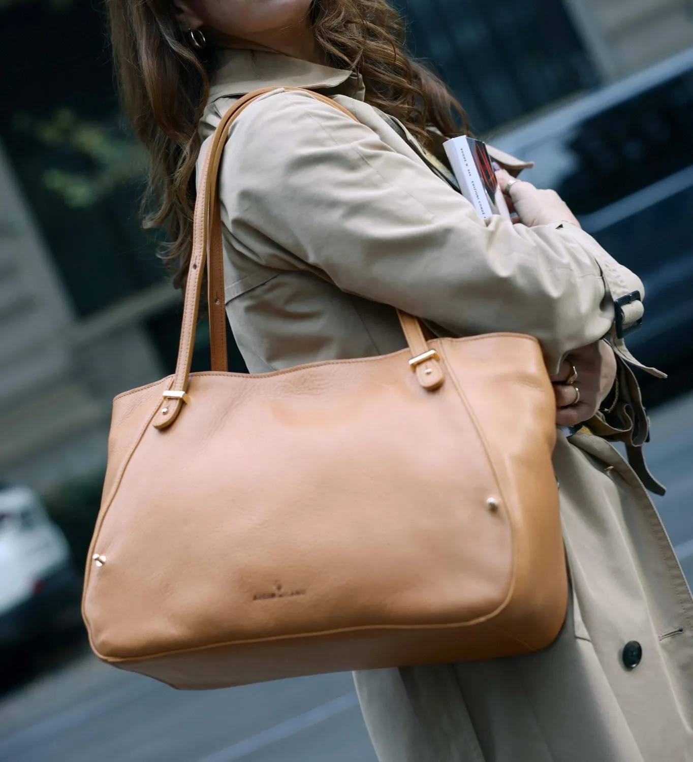 Aigin Milano Everyday Borsa Pelle Miele con Zip