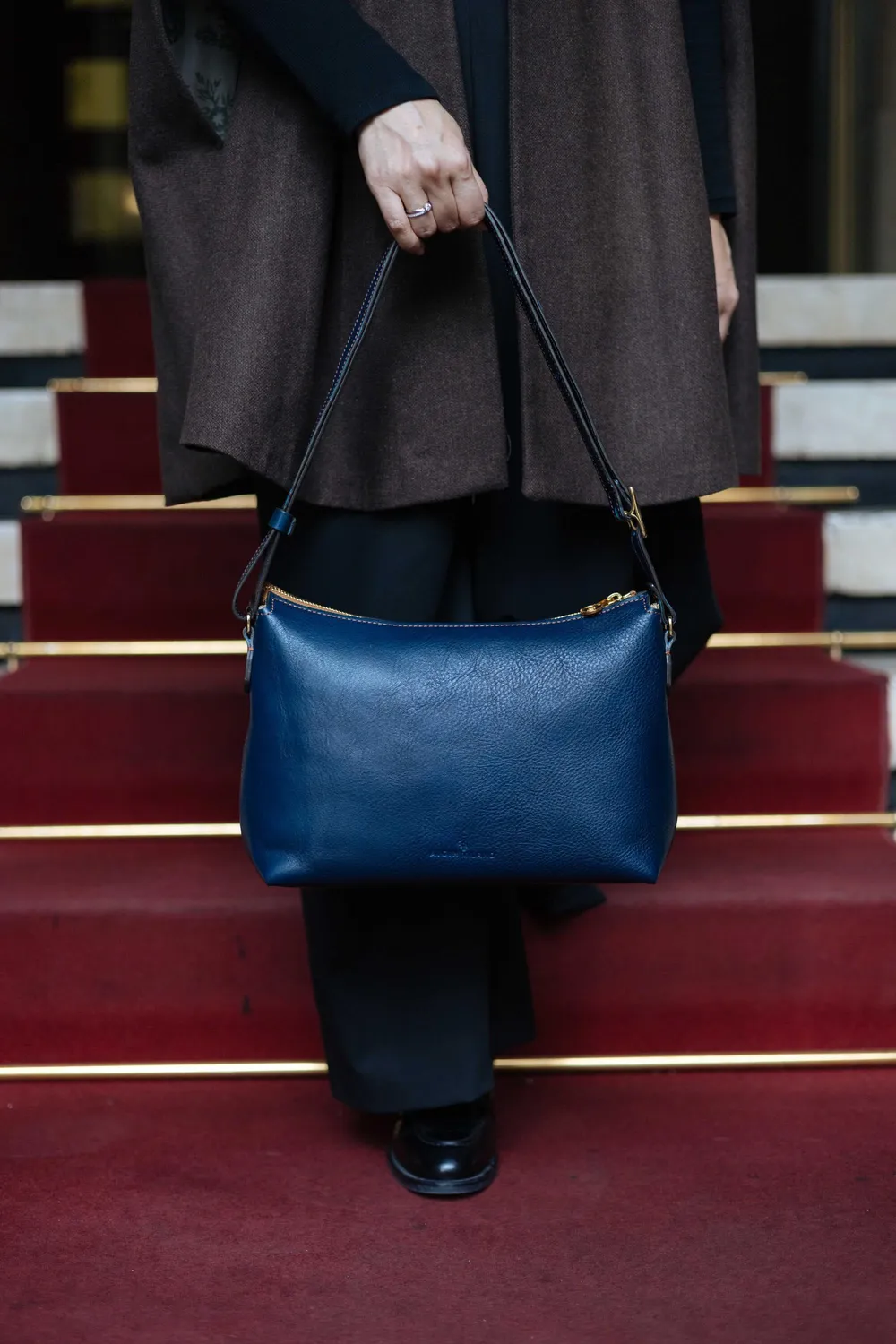 Aigin Milano Minimal Crossbody Bag tracolla miele pelle