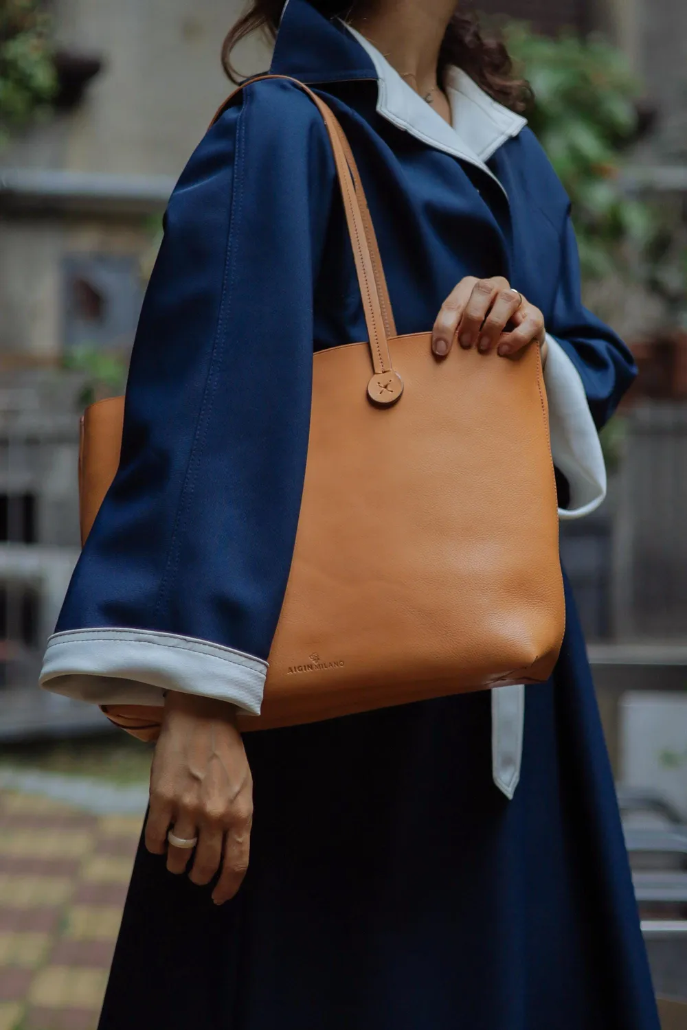 Aigin Milano Borsa Spalla Pelle Miele Pieno Fiore