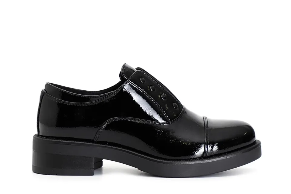 CafèNoir Francesina Vernice Borchie Derby Nero