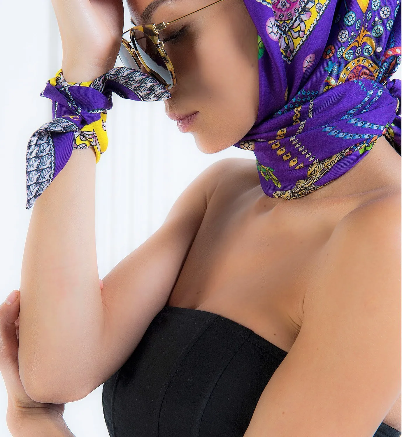 Cardinal Milano The Crown Foulard Seta Viola