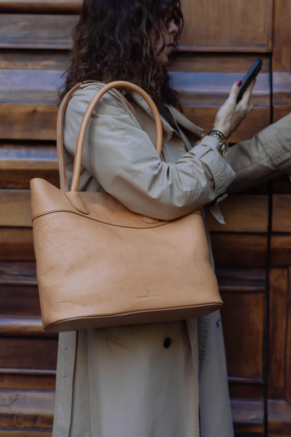 Aigin Milano tote borsa spalla pelle miele grande