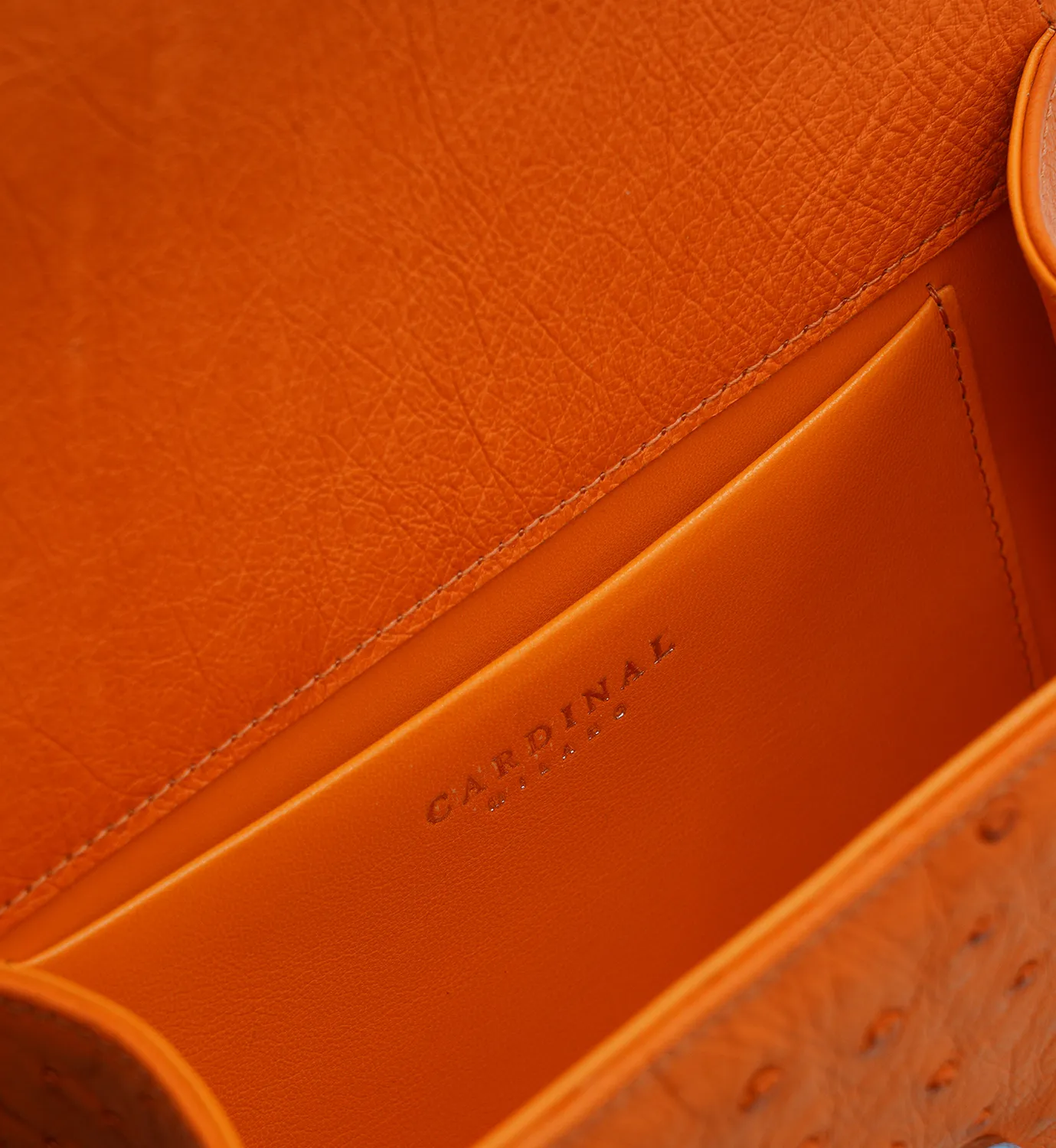 Cardinal Milano Lisa pochette arancio struzzo tracolla