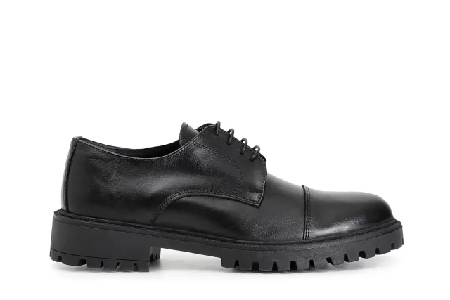 CafèNoir Derby Uomo in Pelle Nero con Spunterbo