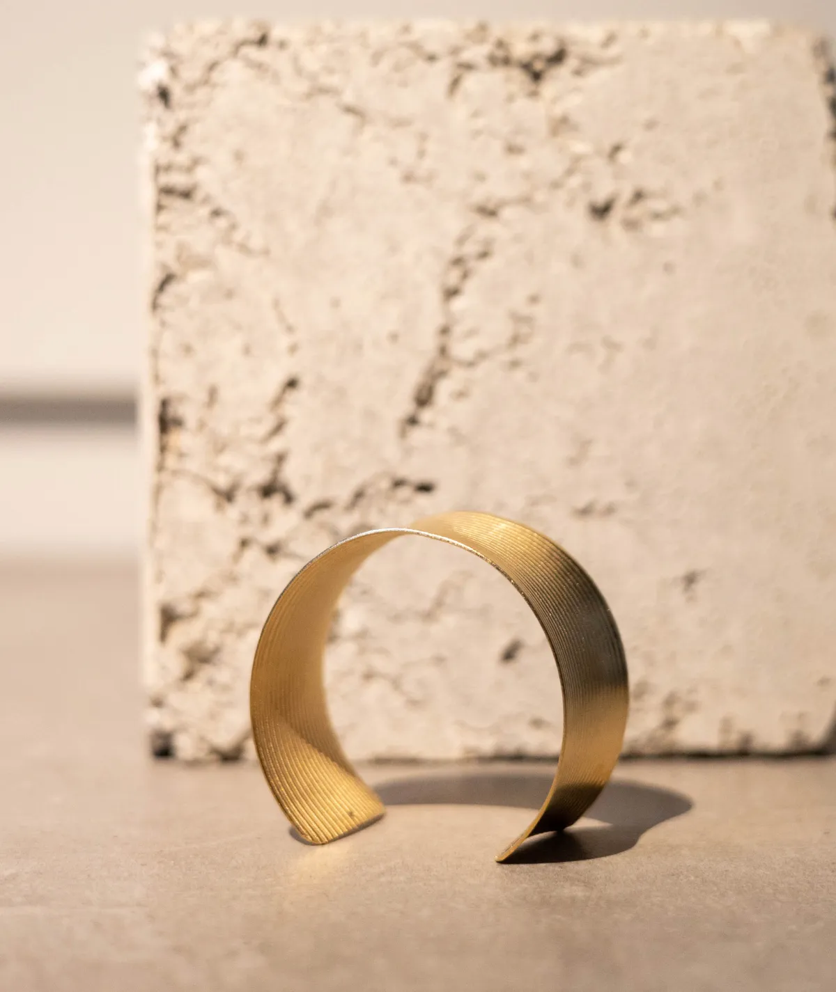 Figus Striped Gold bracciale oro schiava