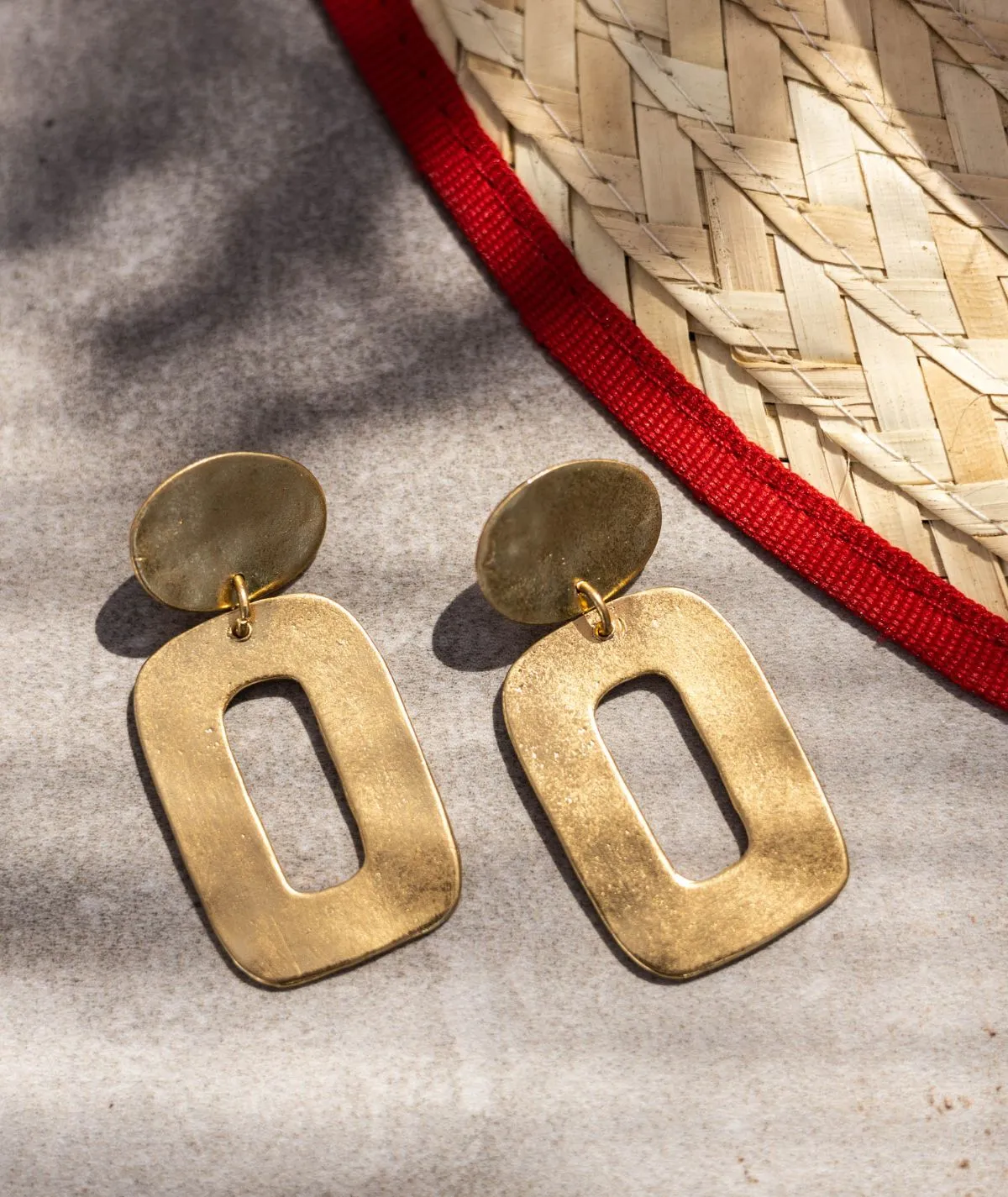 Figus Rettangolo con ovalina orecchini oro
