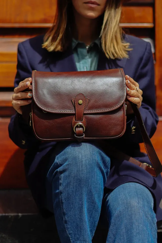 Aigin Milano Crossbody Borsa Pelle Miele Compatta