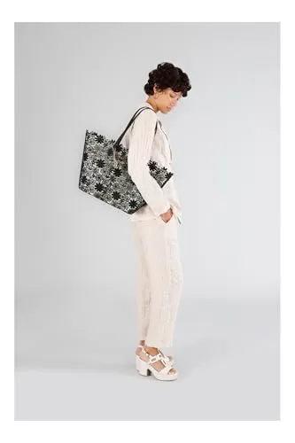 CafèNoir Shopping Pizzo Borsa con Charm Metallo