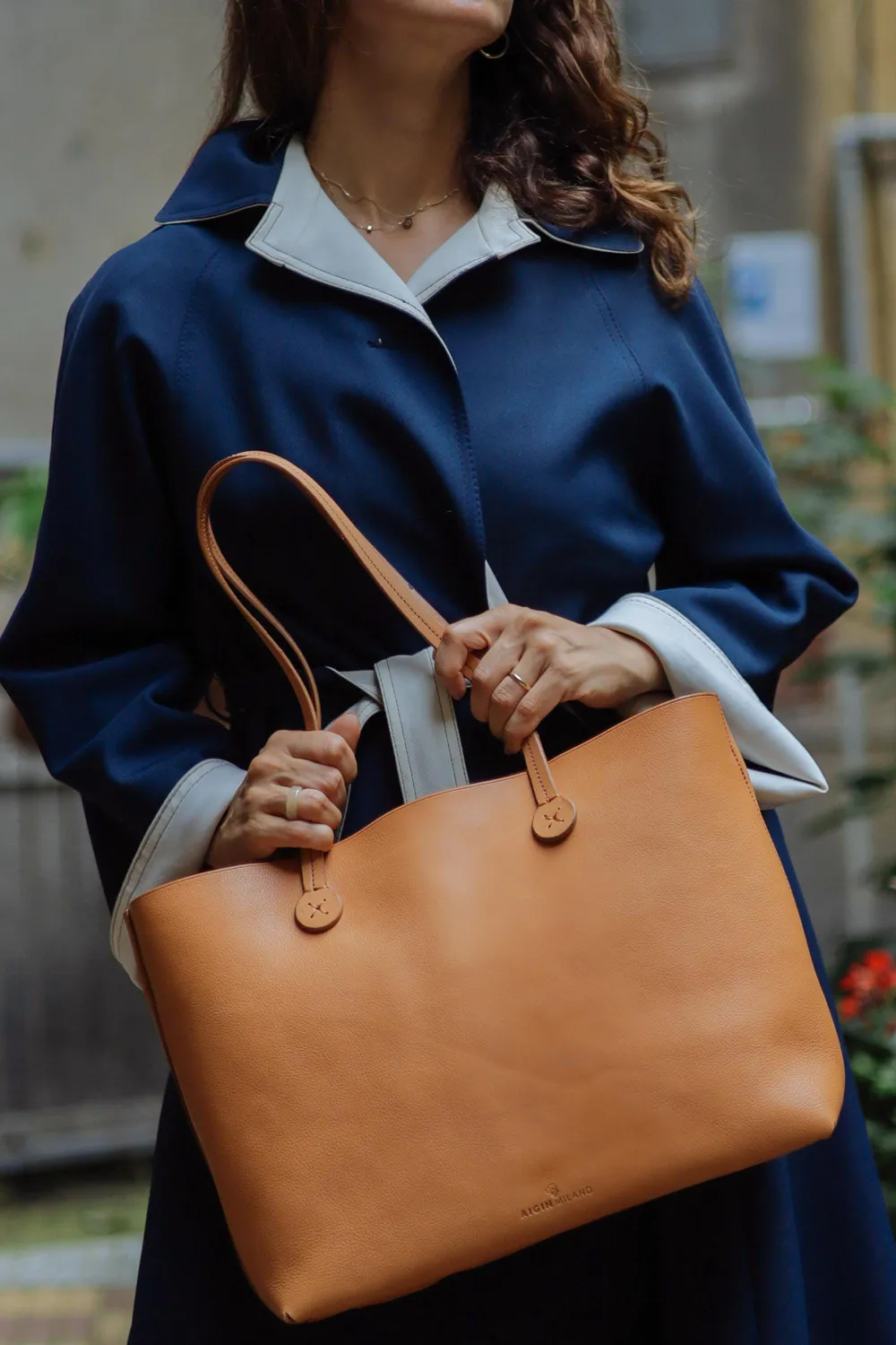 Aigin Milano Borsa Spalla Pelle Miele Pieno Fiore