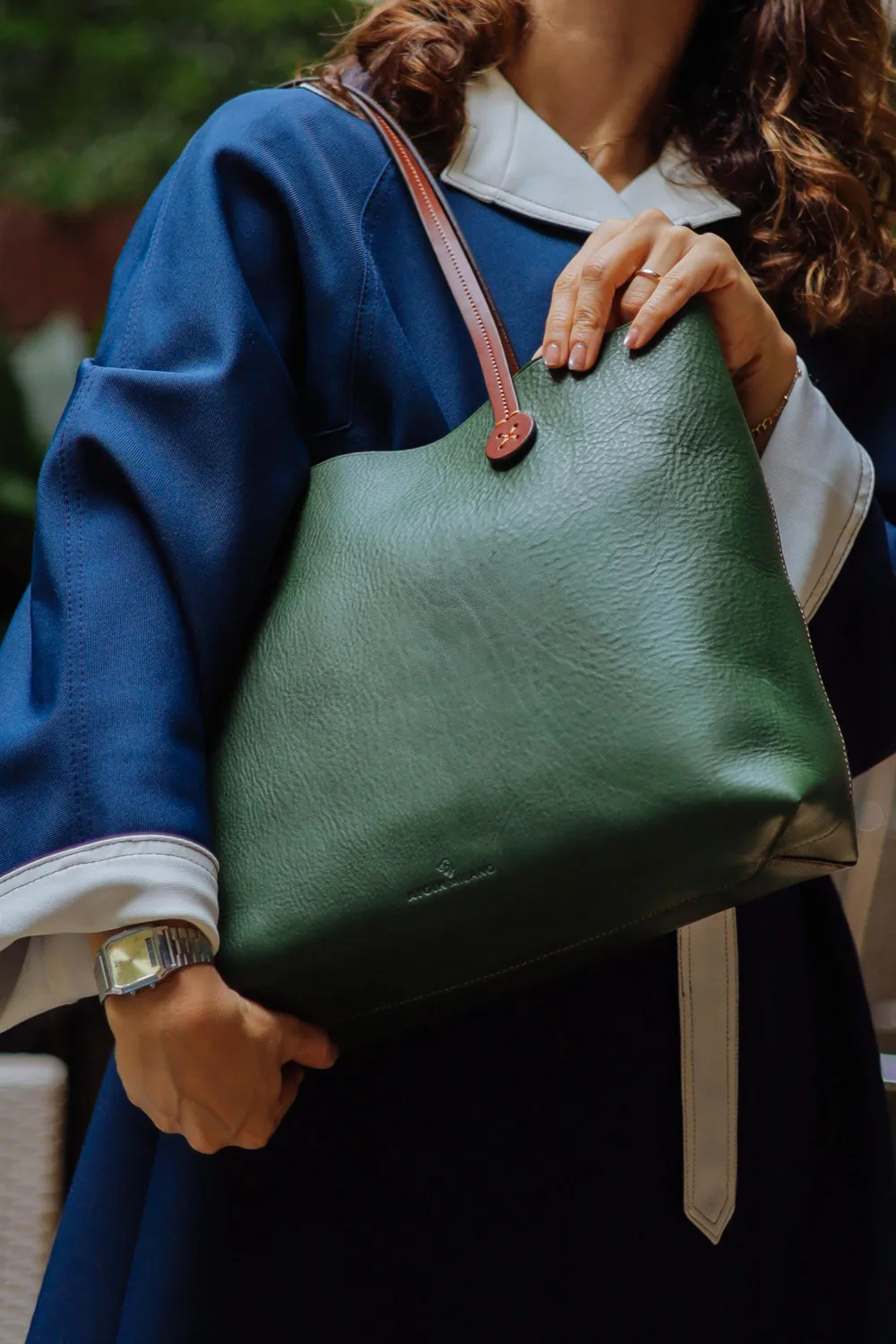 Aigin Milano The Shoulder Bag borsa a spalla miele