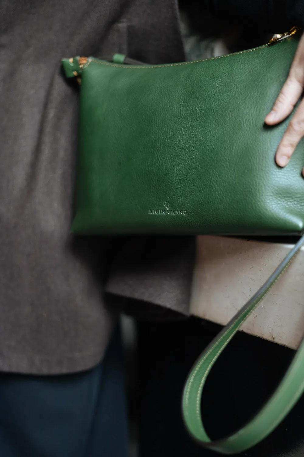 Aigin Milano Minimal Borsa Tracolla Pelle Miele