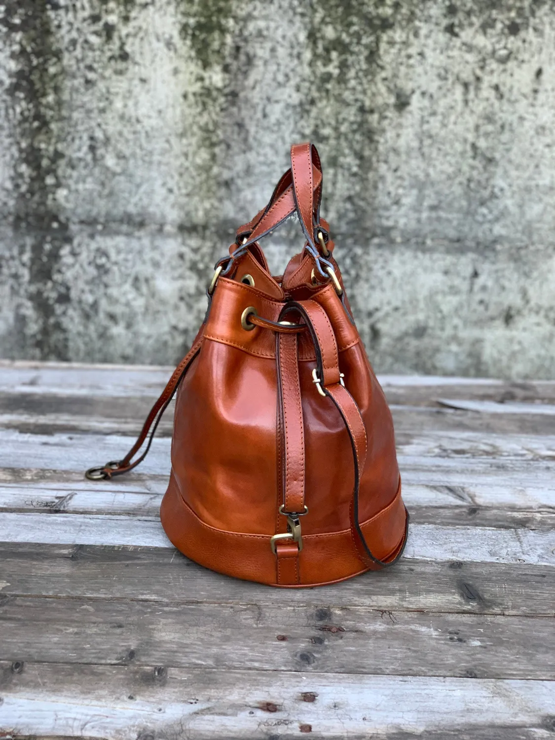 Aigin Milano Tuscany borsa secchiello pelle marrone