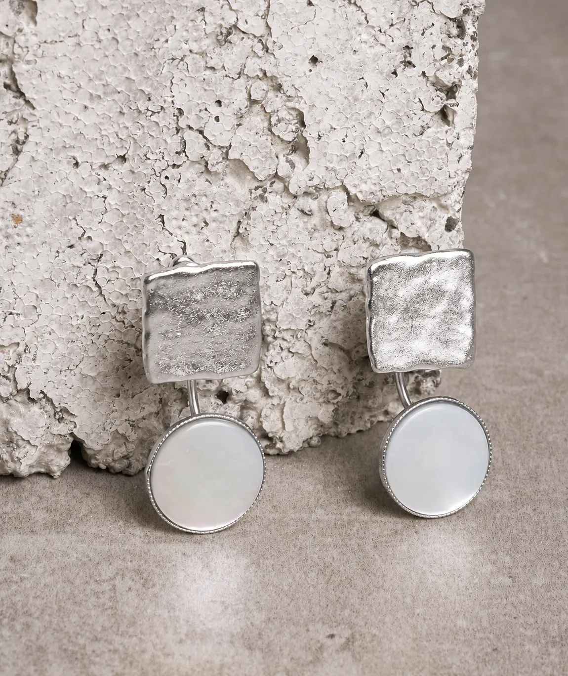Figus Miami orecchini madreperla silver anallergici