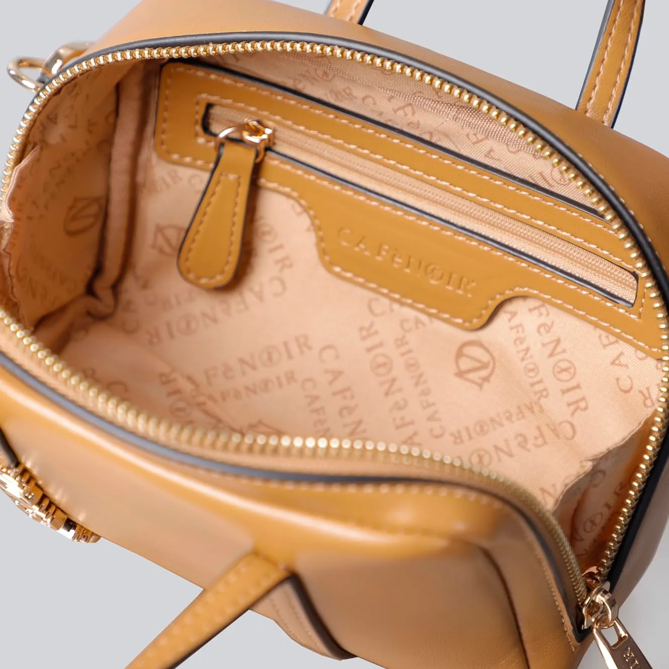 CafèNoir minibag lettering pochette cuoio