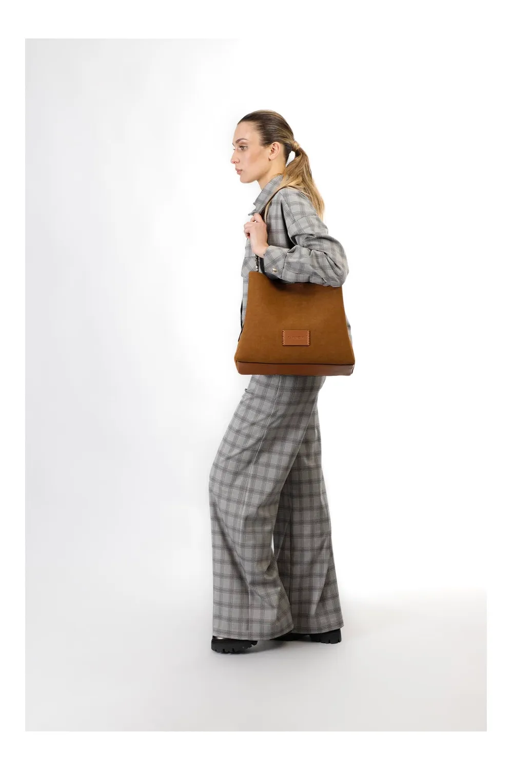CafèNoir Borsa a Spalla Effetto Suede Cuoio Lettering