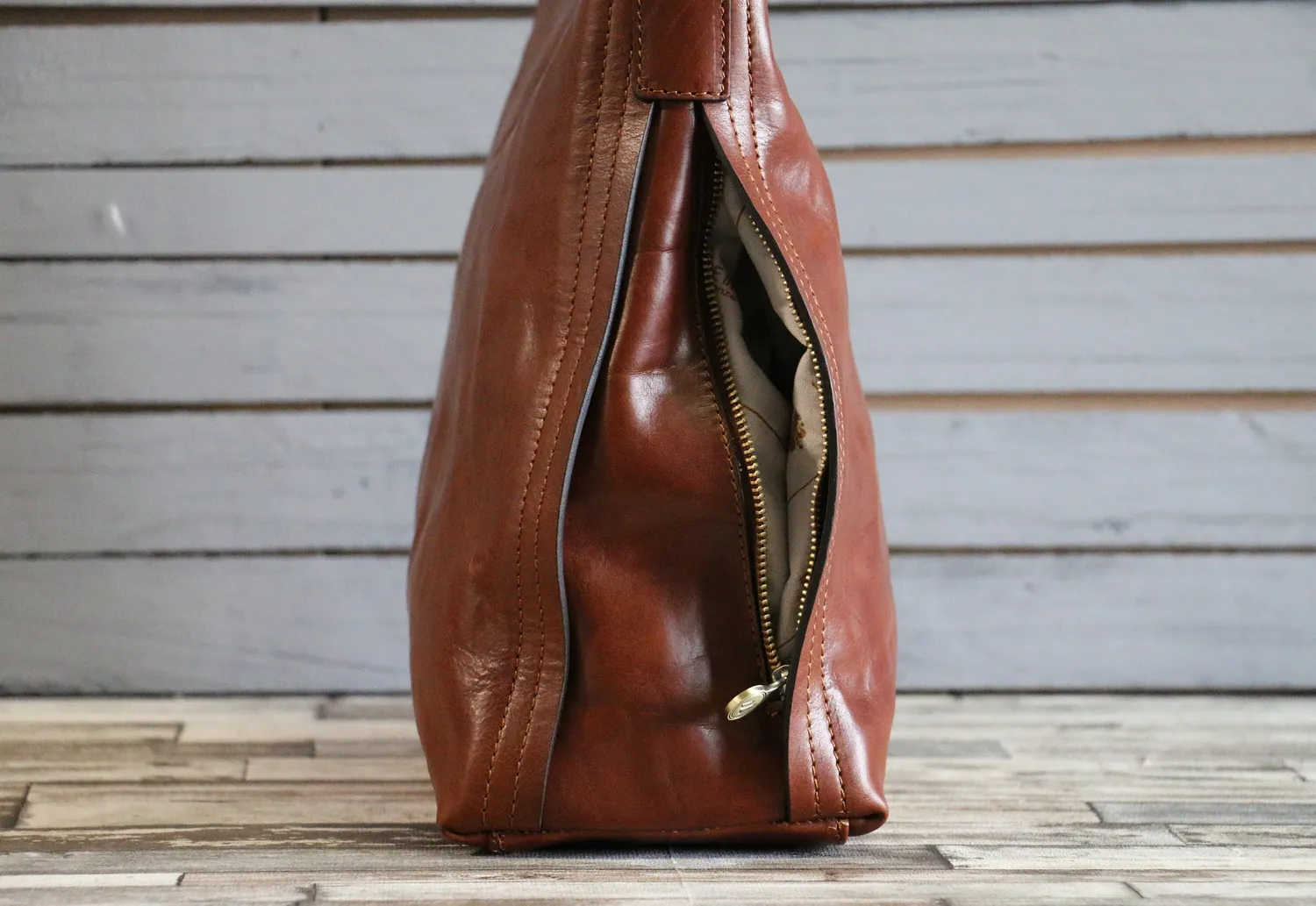 Aigin Milano Borsa Tote in Pelle Marrone Chiaro con zip