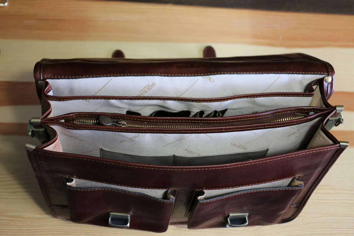 Aigin Milano cartella zaino pelle marrone porta PC