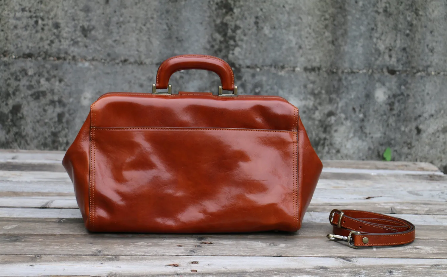 Aigin Milano Borsa da Dottore in Pelle Nera concia vegetale