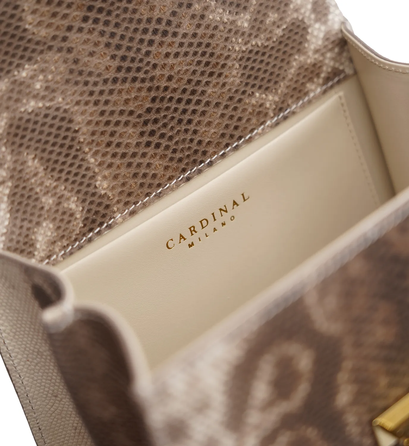 Cardinal Milano Tiffany Brown borsa karung marrone opaca