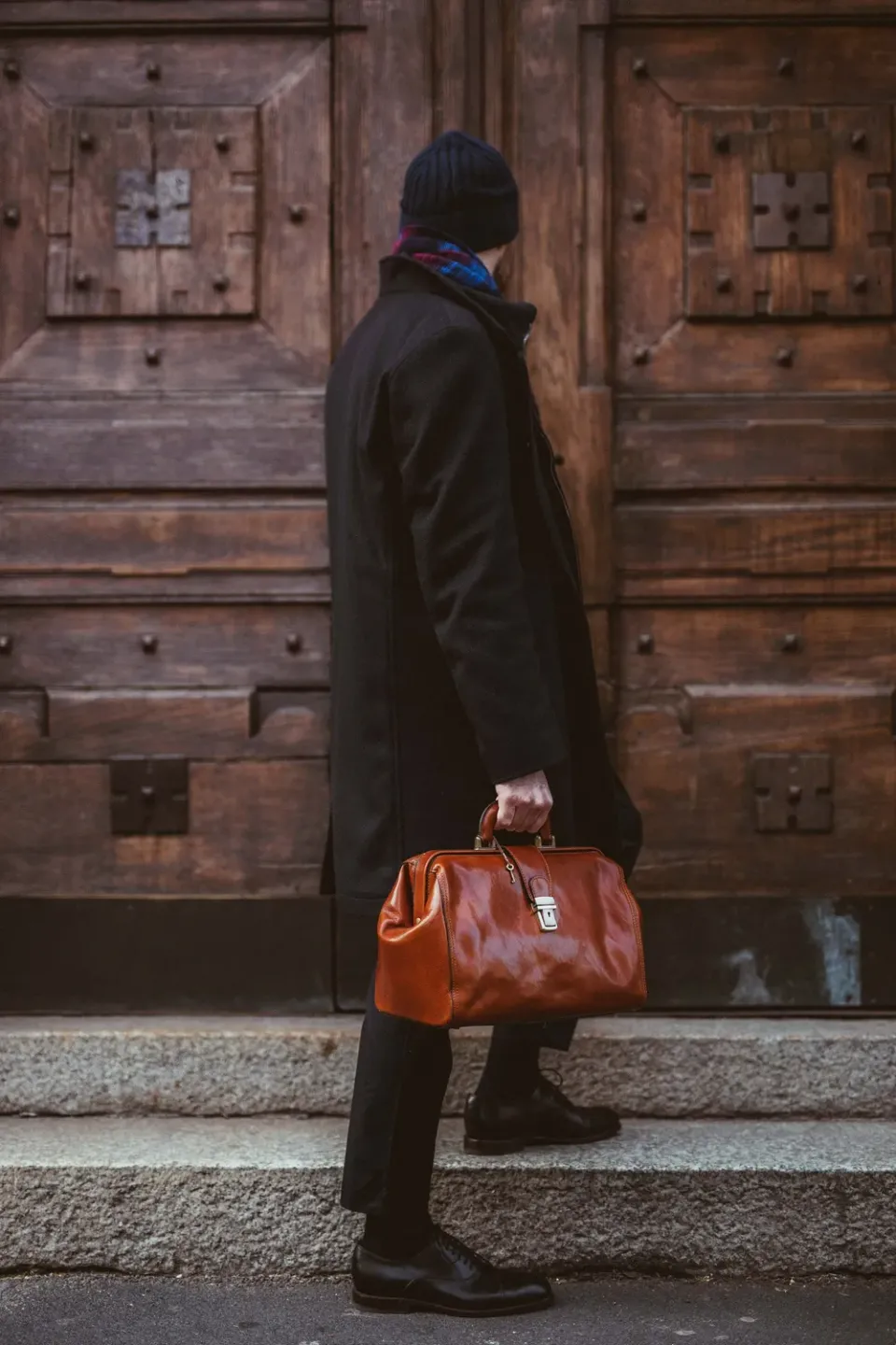 Aigin Milano Borsa da Dottore in Pelle Nera concia vegetale