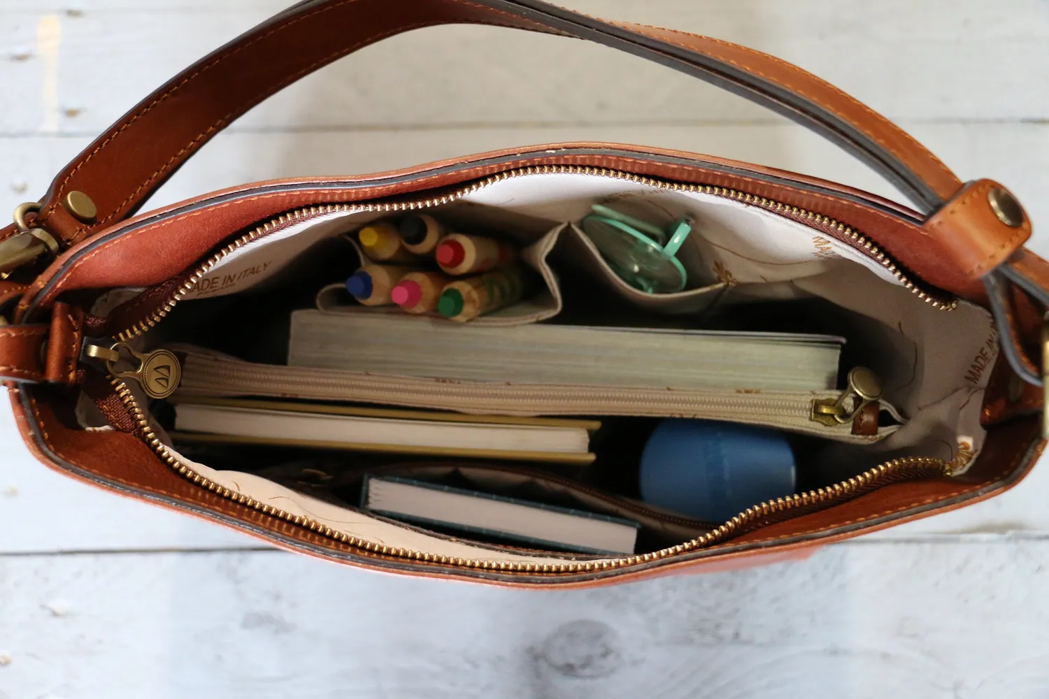 Aigin Milano Borsa Tote in Pelle Marrone Chiaro con zip