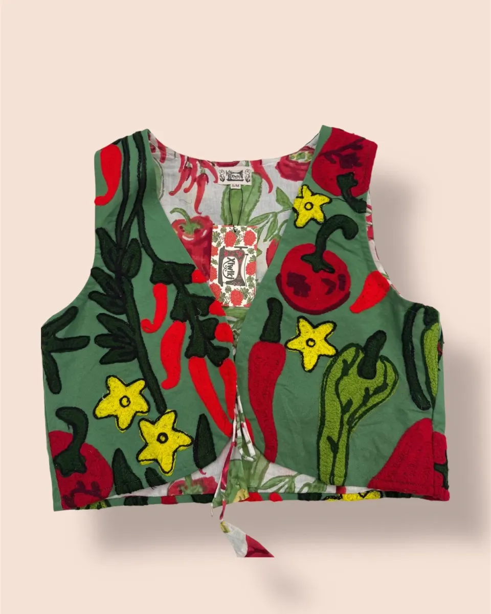 Figus Peperoncini gilet cotone verde ricamato a mano