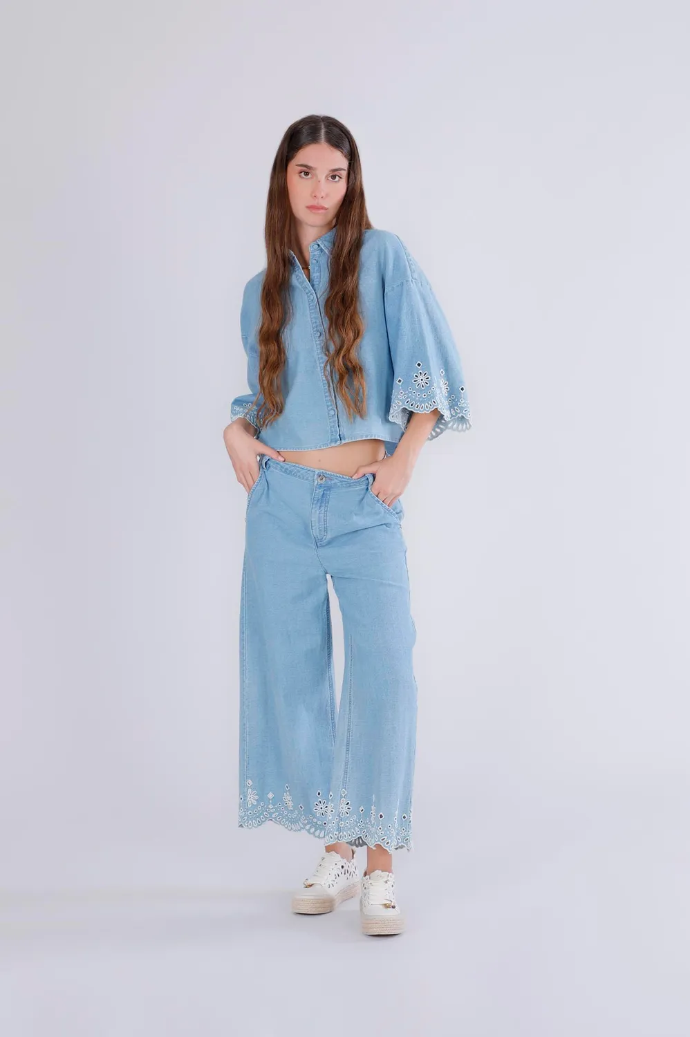 CafèNoir Wide Jeans Ricamo Fondo Pantaloni 38 Celeste
