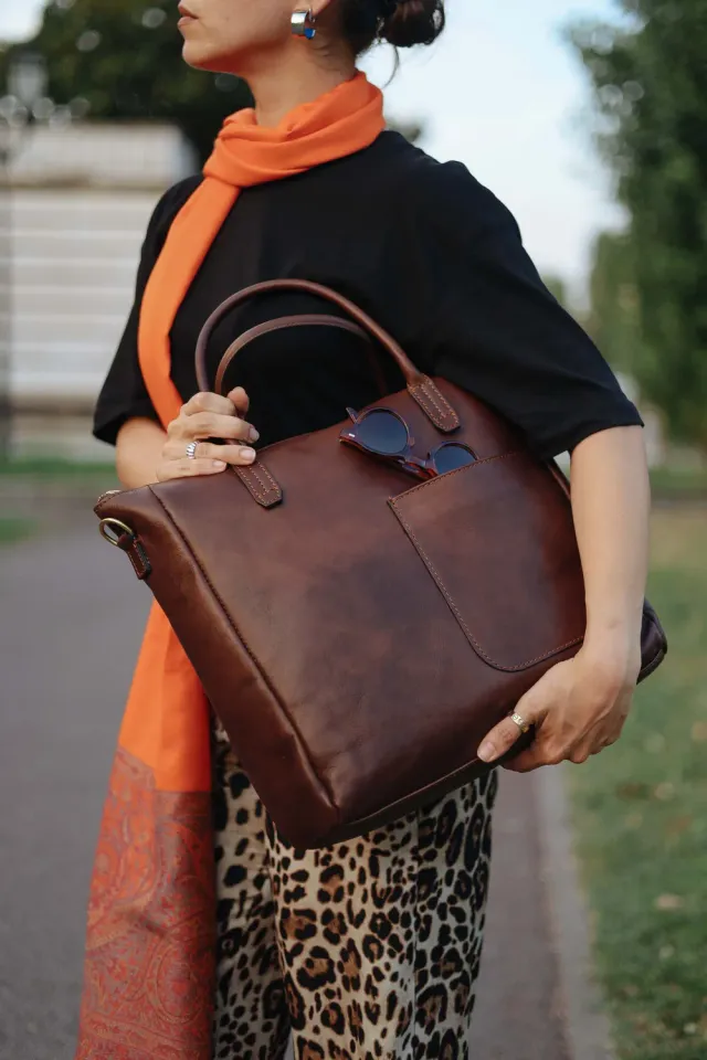 Aigin Milano borsa pelle miele imbottita porta tablet