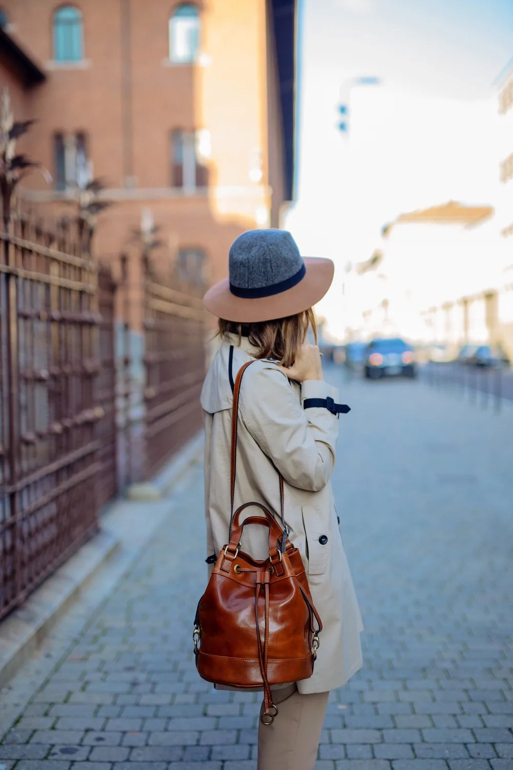 Aigin Milano Tuscany borsa secchiello pelle marrone