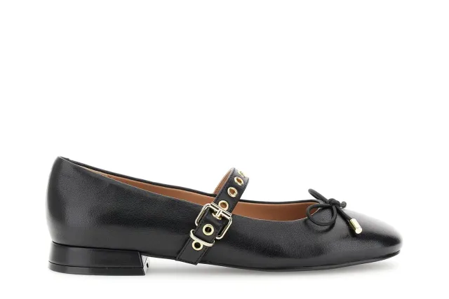 CafèNoir Ballerine Nere Cinturino Occhielli Tacco 1,9 cm