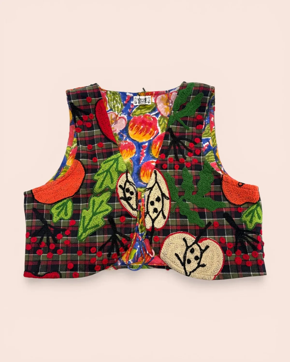 Figus Mela gilet lana ricamato woodblock