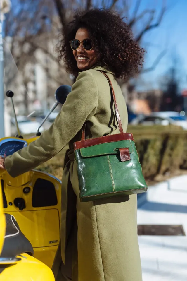 Aigin Milano borsa zainetto pelle verde 25 cm