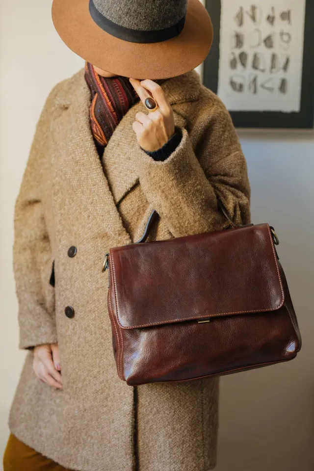 Aigin Milano Handmade Borsa Pelle Marrone Chiaro Zip