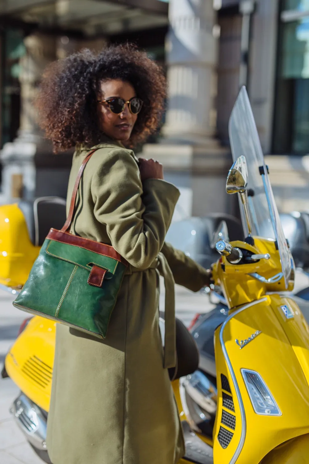 Aigin Milano borsa zainetto pelle verde 25 cm